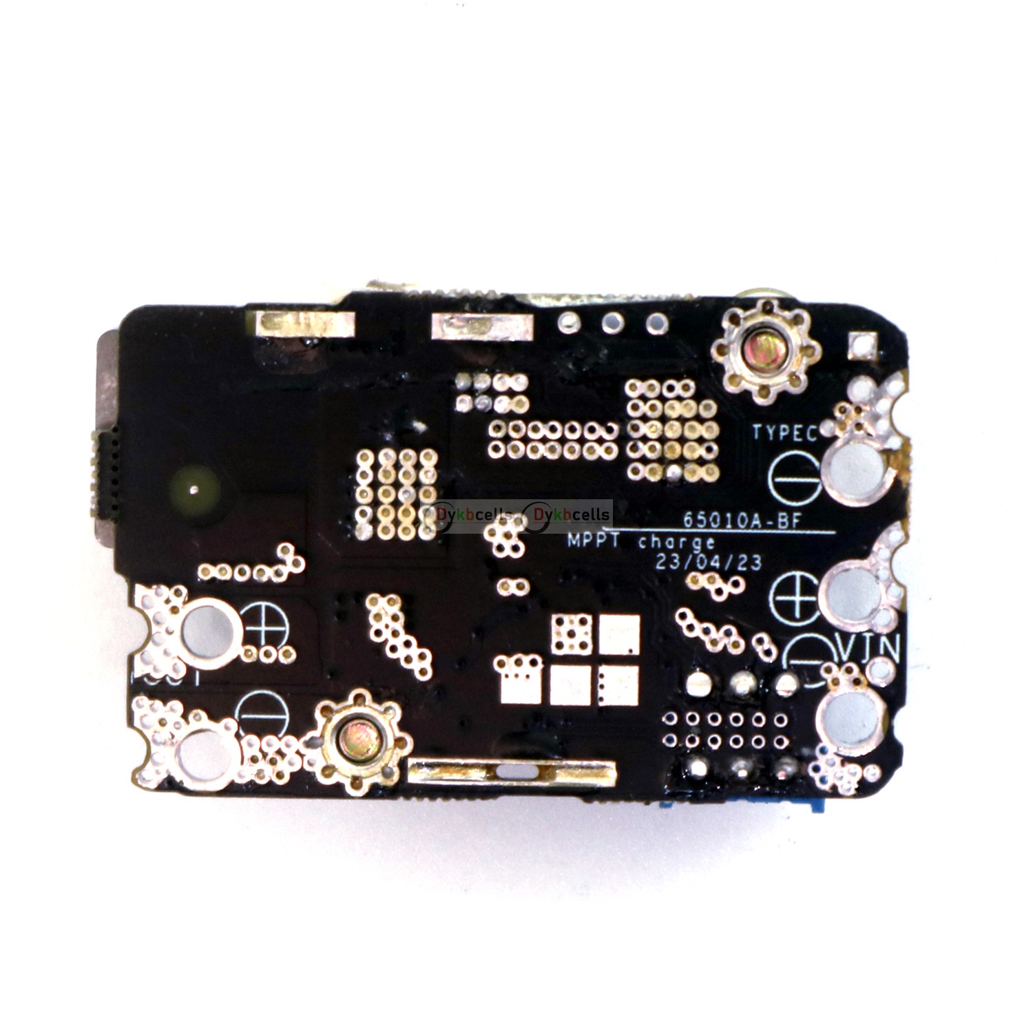 150W 13A BQ24650 バックチャージャー MPP - Drone Solar Charger のレビューと価格